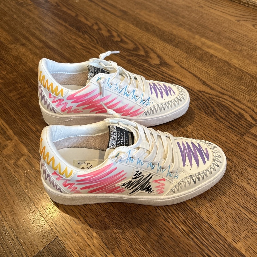 Women's Vintage Havana Multi Swirl colorful Leather low top Sneakers Size 6M